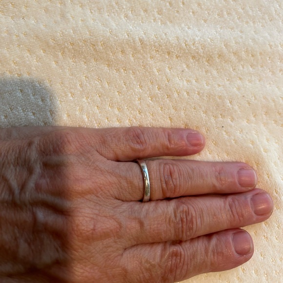 Half Eternity Band - Picture 3 of 3